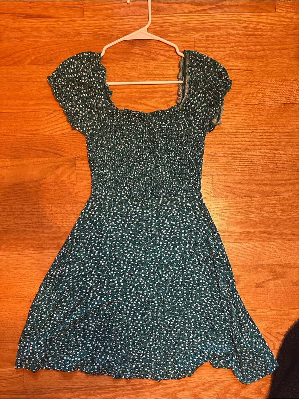 Short Sleeve Green Floral Dress